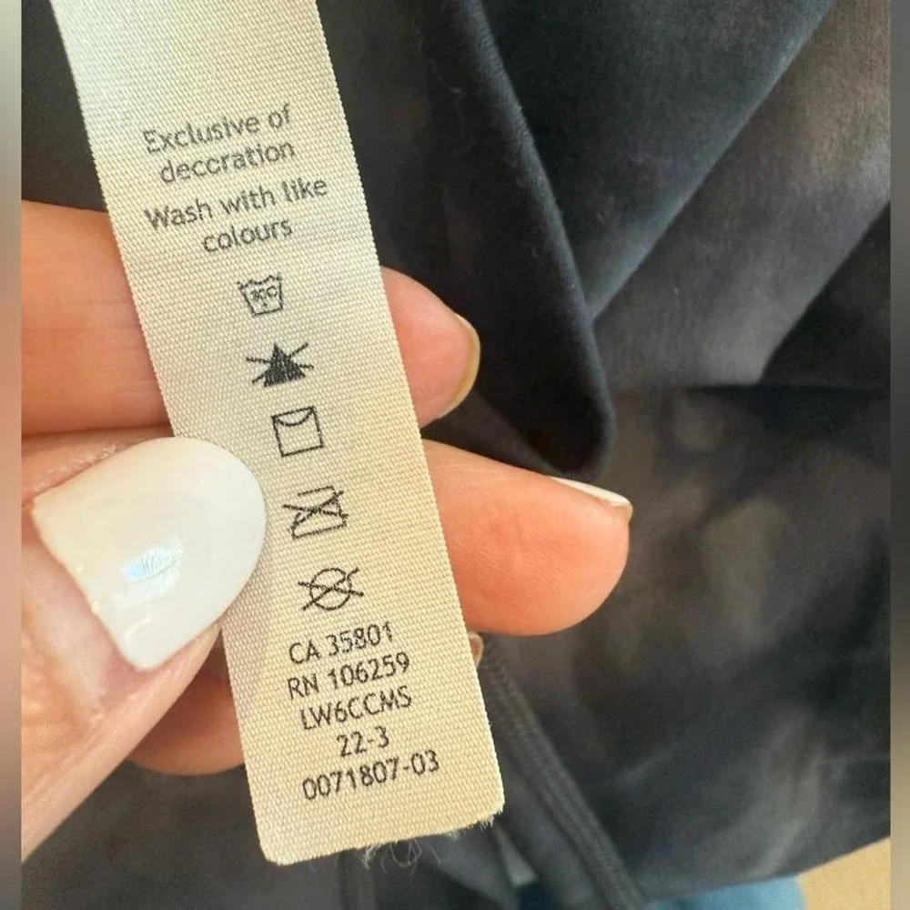 LULULEMON Align Crop Leggings 21
